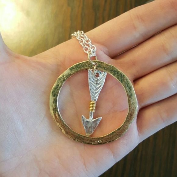 Long Bohemian Arrow Necklace - Picture 4 of 4